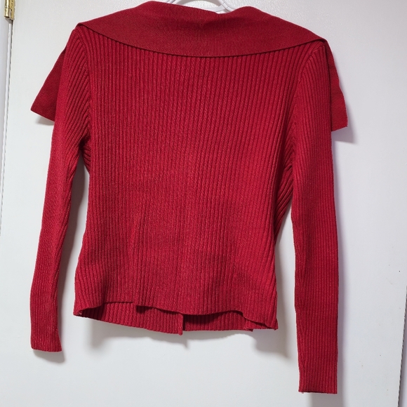 Small Red Cardigan - New No Tags - Picture 2 of 3